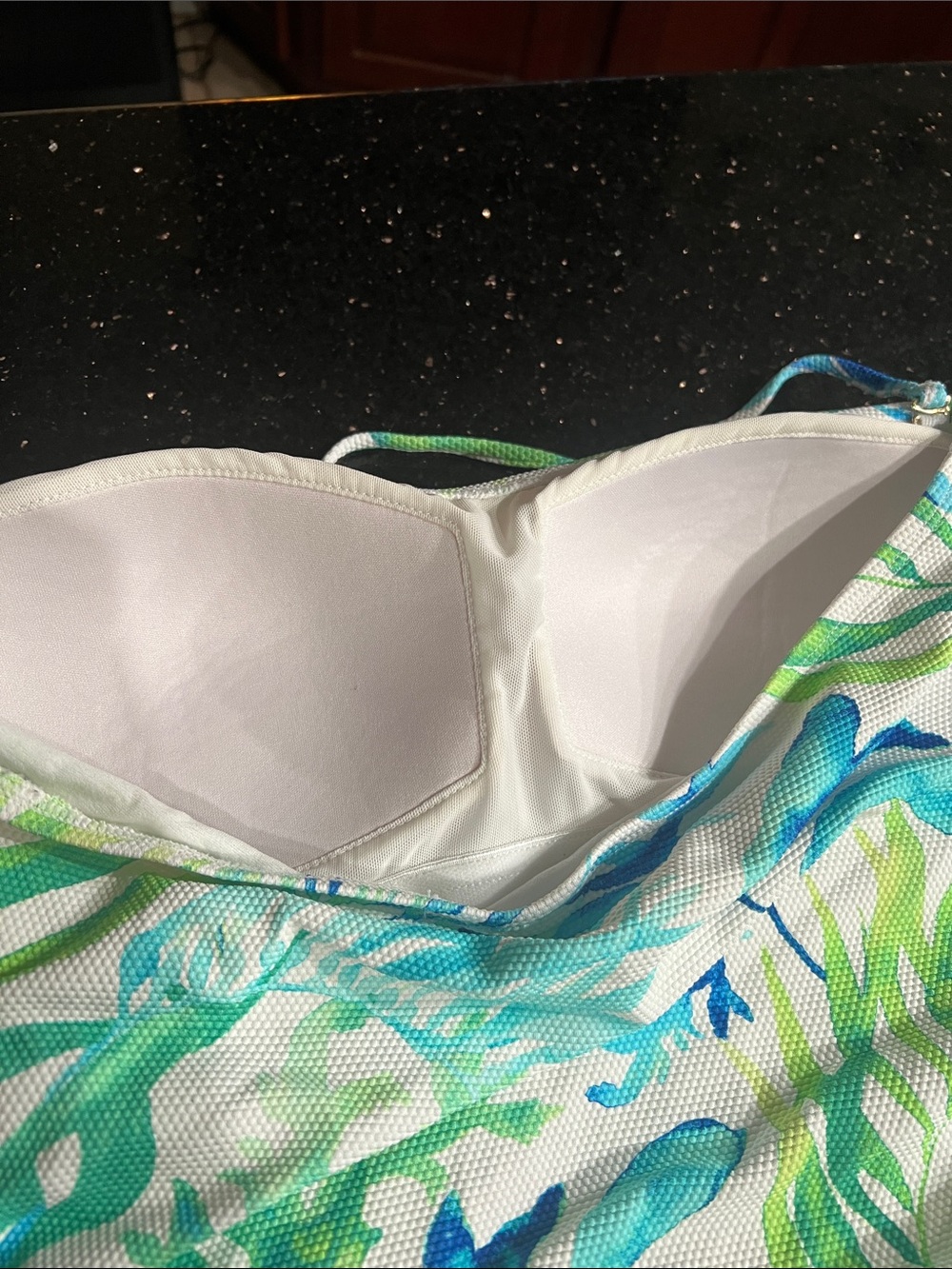 Tommy Bahama Island Cays Sea Fronds Bandeau Tankini Set - Medium - Picture 3 of 3